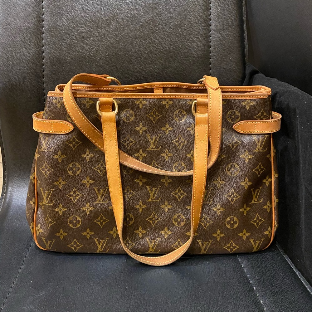 ‼️SOLD‼️Louis Vuitton monograms batignlles bag